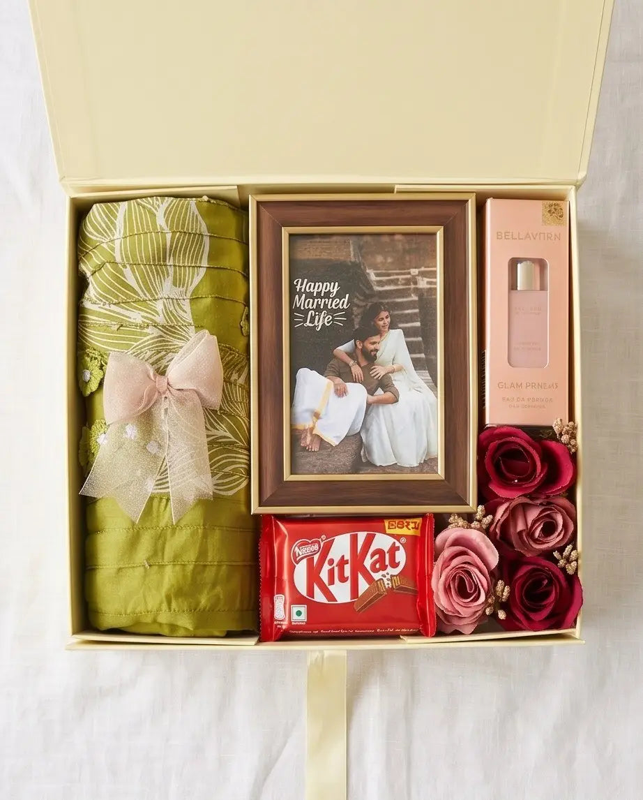 Olive Blush Luxe Hamper